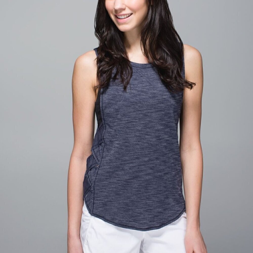 Lululemon Var-City Muscle Tank Heathered Blue - Picture 1 of 7